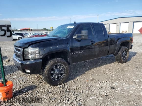 ✅ 2007 Chevrolet Silverado 1500 2LT • VIN: 1GCEK19077Z645887 • Lot: 73124434. Listed on Copart with 245,916 mi. Free auction sales archive from the USA and detailed vehicle history report at DreamBid. Image 1.