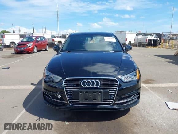 ✅ 2016 Audi A3 e-tron Premium Plus • VIN: WAUTPBFF5GA048739 • Lot: 43618469. Listed on IAAI with 41,679 mi. Free auction sales archive from the USA and detailed vehicle history report at DreamBid. Image 12.