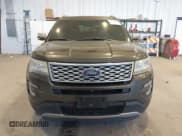 ✅ 2016 Ford Explorer Platinum • VIN: 1FM5K8HT8GGC87596 • Lot: 43537887. Wystawiony na IAAI z przebiegiem 206 619 mil. Bezpłatny archiwum sprzedaży aukcyjnych z USA i szczegółowy raport historii pojazdu na DreamBid. Zdjęcie 13.