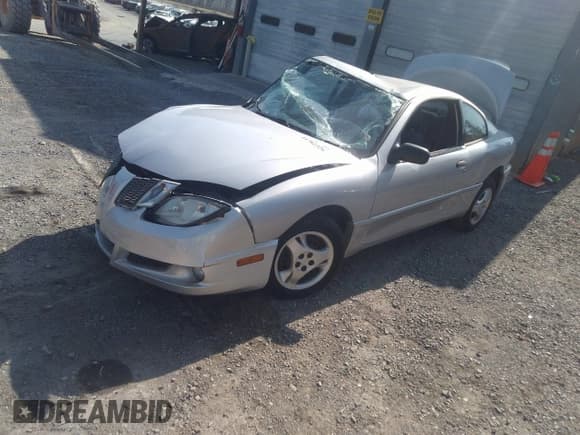 ✅ 2004 Pontiac Sunfire • VIN: 1G2JB12FX47312852 • Lot: 41782326. Listed on IAAI with Not provided. Free auction sales archive from the USA and detailed vehicle history report at DreamBid. Image 2.