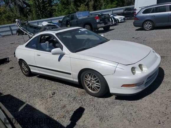 ✅ 1995 Acura Integra LS • VIN: JH4DC4456SS003562 • Lot: 49471665. Listed on Copart with 287,957 mi. Free auction sales archive from the USA and detailed vehicle history report at DreamBid. Image 4.
