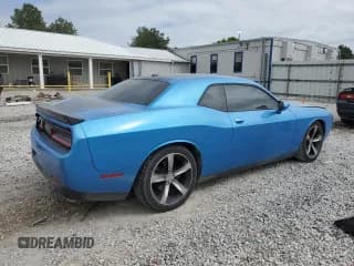 ✅ 2015 Dodge Challenger R/T • VIN: 2C3CDZAT6FH821773 • Lot: 51702554. Wystawiony na Copart z przebiegiem 116 295 mil. Bezpłatny archiwum sprzedaży aukcyjnych z USA i szczegółowy raport historii pojazdu na DreamBid. Zdjęcie 3.