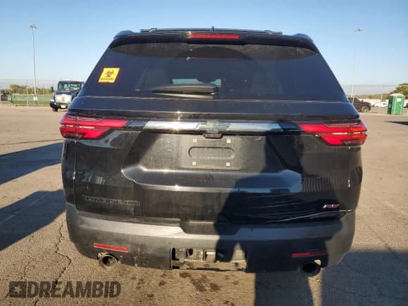 ✅ 2023 Chevrolet Traverse RS • VIN: 1GNEVJKW1PJ206602 • Lot: 82506285. Wystawiony na Copart z przebiegiem 57 493 mil. Bezpłatny archiwum sprzedaży aukcyjnych z USA i szczegółowy raport historii pojazdu na DreamBid. Zdjęcie 6.