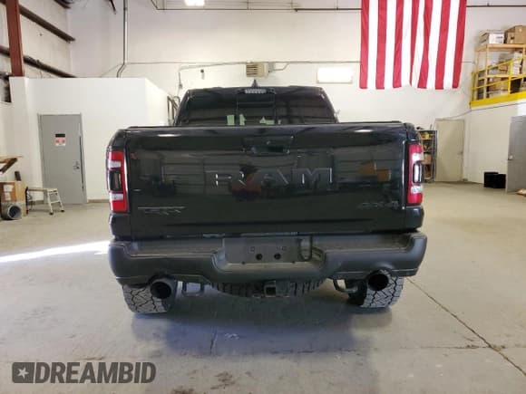 ✅ 2021 Ram 1500 TRX • VIN: 1C6SRFU90MN900150 • Lot: 82398365. Wystawiony na Copart z przebiegiem 43 714 mil. Bezpłatny archiwum sprzedaży aukcyjnych z USA i szczegółowy raport historii pojazdu na DreamBid. Zdjęcie 6.