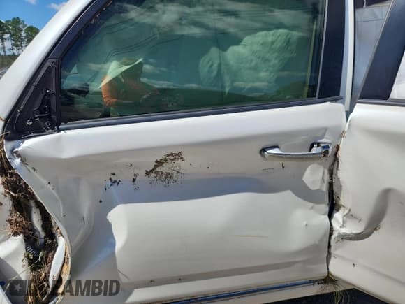 ✅ 2013 Toyota 4Runner SR5 • VIN: JTEZU5JR1D5047144 • Lot: 86676255. Listed on Copart with Not provided. Free auction sales archive from the USA and detailed vehicle history report at DreamBid. Image 7.