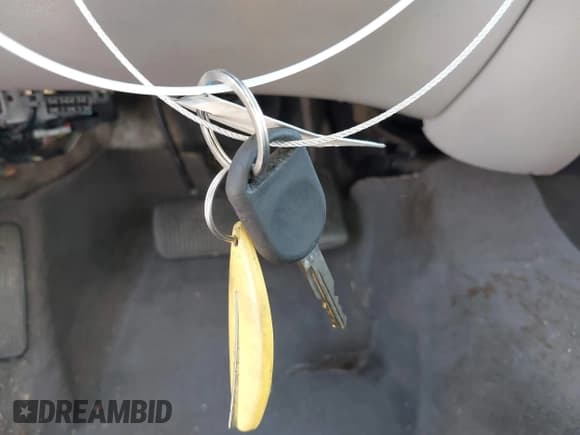 ✅ 2001 Ford Taurus SE • VIN: 1FAFP53U81A210610 • Лот: 42762035. Опубликован ранее на IAAI с пробегом 191 658 миль. Бесплатный доступ к архиву аукционных продаж из США и подробный отчёт об истории автомобиля на DreamBid. Изображение 11.