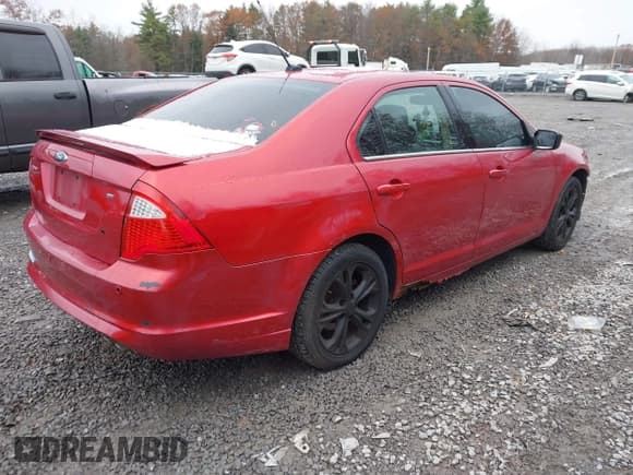 ✅ 2012 Ford Fusion SE • VIN: 3FAHP0HA1CR280310 • Lot: 43668305. Wystawiony na IAAI z przebiegiem 149 028 mil. Bezpłatny archiwum sprzedaży aukcyjnych z USA i szczegółowy raport historii pojazdu na DreamBid. Zdjęcie 4.