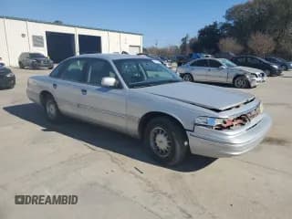 ✅ 1997 Ford Crown Victoria LX • VIN: 2FALP74W5VX234505 • Лот: 83301884. Опубликован ранее на Copart с пробегом 220 590 миль. Бесплатный доступ к архиву аукционных продаж из США и подробный отчёт об истории автомобиля на DreamBid. Изображение 4.