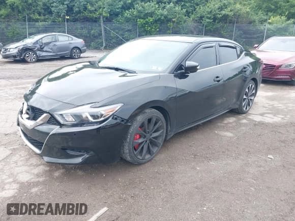 ✅ 2016 Nissan Maxima S • VIN: 1N4AA6AP5GC415524 • Lot: 42370187. Listed on IAAI with 71,642 mi. Free auction sales archive from the USA and detailed vehicle history report at DreamBid. Image 18.