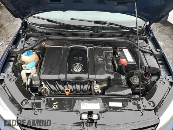 ✅ 2011 Volkswagen Jetta SE • VIN: 3VWDZ7AJ9BM104524 • Lot: 89451785. Wystawiony na Copart z przebiegiem 137 045 mil. Bezpłatny archiwum sprzedaży aukcyjnych z USA i szczegółowy raport historii pojazdu na DreamBid. Zdjęcie 11.