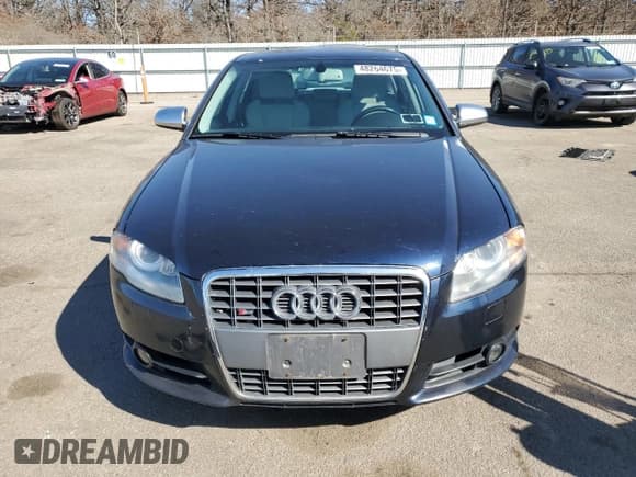 ✅ 2008 Audi S4 • VIN: WAUGL78E98A045746 • Lot: 48264675. Listed on Copart with 89,637 mi. Free auction sales archive from the USA and detailed vehicle history report at DreamBid. Image 5.