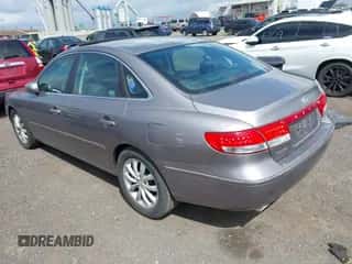 2006 Hyundai Azera SE с VIN KMHFC46F06A107049, выставлен на аукционе IAAI как лот 42638717 с пробегом 158 094 миль миль и . История ставок и продаж доступна на DreamBid. Изображение 3.