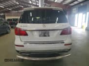✅ 2015 Mercedes-Benz GL 450 • VIN: 4JGDF6EE6FA461189 • Лот: 85585835. Опубликован ранее на Copart с пробегом 90 168 миль. Бесплатный доступ к архиву аукционных продаж из США и подробный отчёт об истории автомобиля на DreamBid. Изображение 6.