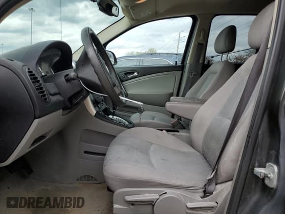 ✅ 2006 Saturn VUE • VIN: 5GZCZ33D66S896450 • Lot: 51587935. Wystawiony na Copart z przebiegiem 199 376 mil. Bezpłatny archiwum sprzedaży aukcyjnych z USA i szczegółowy raport historii pojazdu na DreamBid. Zdjęcie 7.