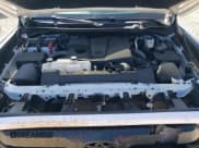 ✅ 2024 Toyota Tundra SR5 • VIN: 5TFLA5DB1RX209450 • Lot: 81627945. Wystawiony na Copart z przebiegiem 9 284 mil. Bezpłatny archiwum sprzedaży aukcyjnych z USA i szczegółowy raport historii pojazdu na DreamBid. Zdjęcie 11.