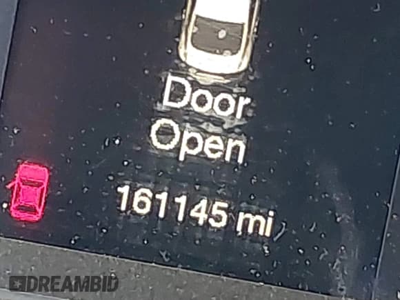 ✅ 2016 Chrysler 200 Limited • VIN: 1C3CCCAG6GN179504 • Лот: 42537280. Опубликован ранее на IAAI с пробегом 161 145 миль. Бесплатный доступ к архиву аукционных продаж из США и подробный отчёт об истории автомобиля на DreamBid. Изображение 15.