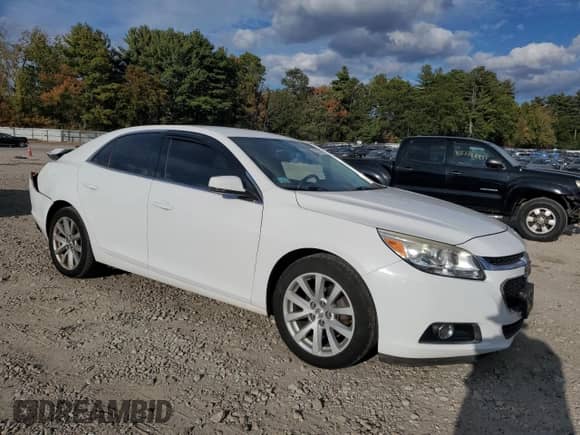 2014 Chevrolet Malibu LT with VIN 1G11E5SL3EU128980, listed as a Copart auction lot 85537975 with 151,901 mi miles and Non repairable. Bid and sale history available at DreamBid. Image 4.