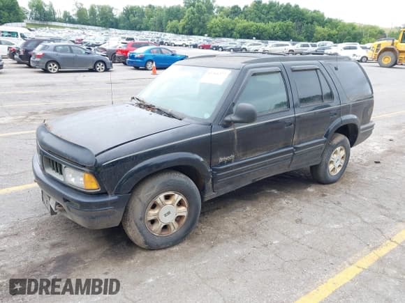 ✅ 1997 Oldsmobile Bravada • VIN: 1GHDT13W7V2707536 • Lot: 42761277. Listed on IAAI with 204,012 mi. Free auction sales archive from the USA and detailed vehicle history report at DreamBid. Image 2.