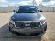 ✅ 2020 Kia Sorento LX • VIN: 5XYPG4A35LG675951 • Лот: 69832545. Опубликован ранее на Copart с пробегом 68 035 миль. Бесплатный доступ к архиву аукционных продаж из США и подробный отчёт об истории автомобиля на DreamBid. Изображение 5.
