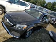 ✅ 2018 Mercedes-Benz C 300 • VIN: WDDWJ4KBXJF695556 • Lot: 65364165. Wystawiony na Copart z przebiegiem 51 512 mil. Bezpłatny archiwum sprzedaży aukcyjnych z USA i szczegółowy raport historii pojazdu na DreamBid. Zdjęcie 1.