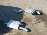 ✅ 2025 Hyundai Santa Fe SE • VIN: 5NMP14GL1SH107497 • Lot: 43288901. Wystawiony na IAAI z przebiegiem 9 985 mil. Bezpłatny archiwum sprzedaży aukcyjnych z USA i szczegółowy raport historii pojazdu na DreamBid. Zdjęcie 12.