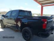 ✅ 2021 Chevrolet Silverado 1500 LT Trail Boss • VIN: 3GCPYFEL8MG302487 • Lot: 42066570. Wystawiony na IAAI z przebiegiem 20 038 mil. Bezpłatny archiwum sprzedaży aukcyjnych z USA i szczegółowy raport historii pojazdu na DreamBid. Zdjęcie 14.