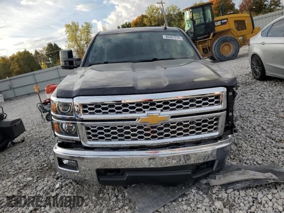 ✅ 2015 Chevrolet Silverado 1500 LT • VIN: 1GCVKREC4FZ377748 • Lot: 86457235. Wystawiony na Copart z przebiegiem 171 671 mil. Bezpłatny archiwum sprzedaży aukcyjnych z USA i szczegółowy raport historii pojazdu na DreamBid. Zdjęcie 5.