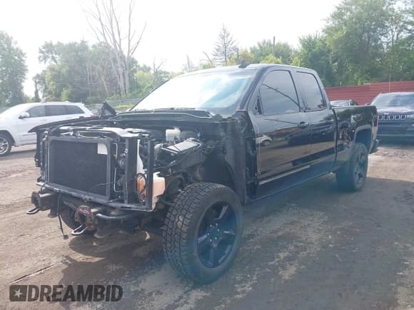 ✅ 2018 GMC Sierra 1500 • VIN: 1GTV2LEC0JZ359155 • Лот: 43235382. Опубликован ранее на IAAI с пробегом 94 481 миль. Бесплатный доступ к архиву аукционных продаж из США и подробный отчёт об истории автомобиля на DreamBid. Изображение 2.