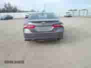 2022 Toyota Camry SE with VIN 4T1G11BK7NU049434, listed as a IAAI auction lot 43099991 with 36,395 mi miles and . Bid and sale history available at DreamBid. Image 16.