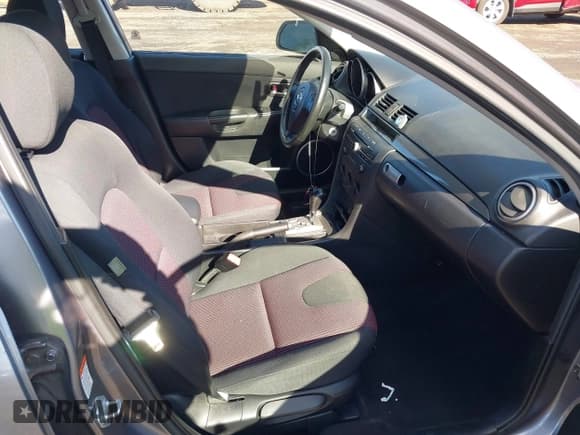 ✅ 2004 Mazda 3 s • VIN: JM1BK343541166796 • Lot: 41498001. Listed on IAAI with 69,259 mi. Free auction sales archive from the USA and detailed vehicle history report at DreamBid. Image 5.