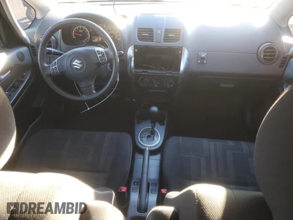 ✅ 2012 Suzuki SX4 Sportback • VIN: JS2YA5A57C6300245 • Лот: 90912895. Опубликован ранее на Copart с пробегом 87 880 миль. Бесплатный доступ к архиву аукционных продаж из США и подробный отчёт об истории автомобиля на DreamBid. Изображение 8.