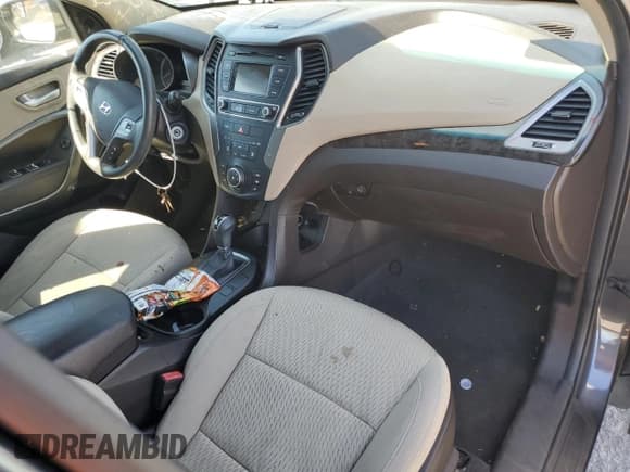 ✅ 2018 Hyundai Santa Fe 2.4L • VIN: 5XYZT3LB9JG523560 • Lot: 81779345. Listed on Copart with 106,399 mi. Free auction sales archive from the USA and detailed vehicle history report at DreamBid. Image 8.