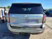 2024 Chevrolet Tahoe LT z VIN 1GNSKNKD1RR301876, wystawiony jako Copart lot #81213415 z przebiegiem 25 392 mil mil oraz Szkoda całkowita • Salvage title. Historia ofert i sprzedaży dostępna na DreamBid. Obrazek 6.