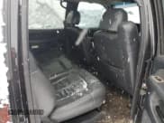 ✅ 2002 Chevrolet Silverado 2500HD LT • VIN: 1GCHK23182F107570 • Лот: 88130455. Опубликован ранее на Copart с пробегом 227 035 миль. Бесплатный доступ к архиву аукционных продаж из США и подробный отчёт об истории автомобиля на DreamBid. Изображение 10.