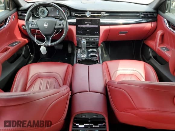 ✅ 2022 Maserati Quattroporte Modena Q4 • VIN: ZAM56YRM5N1387280 • Lot: 64674745. Listed on Copart with 23,604 mi. Free auction sales archive from the USA and detailed vehicle history report at DreamBid. Image 8.