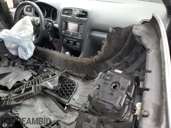 ✅ 2013 Volkswagen Golf GTI • VIN: WVWFD7AJ2DW123753 • Лот: 81737335. Опубликован ранее на Copart с пробегом 176 845 миль. Бесплатный доступ к архиву аукционных продаж из США и подробный отчёт об истории автомобиля на DreamBid. Изображение 8.