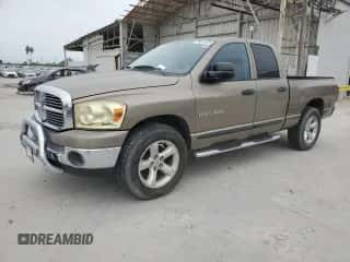 2007 Dodge 1500 SLT с VIN 1D7HA18P37J570799, выставлен на аукционе Copart как лот 75761654 с пробегом 201 798 миль миль и Чистый • Clean title. История ставок и продаж доступна на DreamBid. Изображение 1.