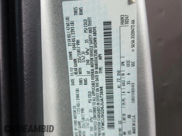 ✅ 2018 Ford Escape SE • VIN: 1FMCU9GD6JUA73698 • Lot: 92216765. Wystawiony na Copart z przebiegiem 114 579 mil. Bezpłatny archiwum sprzedaży aukcyjnych z USA i szczegółowy raport historii pojazdu na DreamBid. Zdjęcie 13.