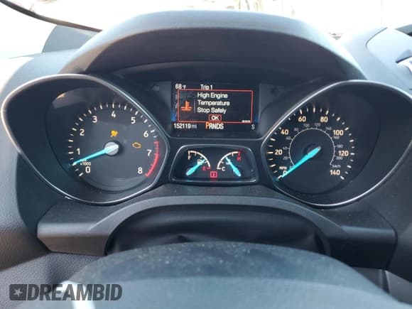 ✅ 2018 Ford Escape SE • VIN: 1FMCU9GD8JUD16329 • Lot: 69762495. Wystawiony na Copart z przebiegiem 152 119 mil. Bezpłatny archiwum sprzedaży aukcyjnych z USA i szczegółowy raport historii pojazdu na DreamBid. Zdjęcie 9.