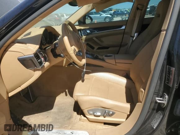 ✅ 2015 Porsche Panamera S E-Hybrid • VIN: WP0AD2A74FL040718 • Lot: 48956365. Listed on Copart with 69,408 mi. Free auction sales archive from the USA and detailed vehicle history report at DreamBid. Image 7.