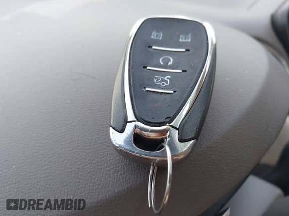 2020 Chevrolet Malibu Premier с VIN 1G1ZE5SX1LF010479, выставлен на аукционе IAAI как лот 42081049 с пробегом 92 341 миль миль и . История ставок и продаж доступна на DreamBid. Изображение 11.