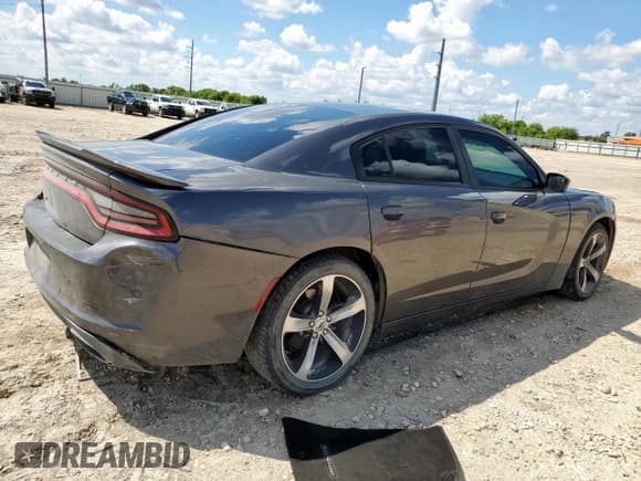 ✅ 2017 Dodge Charger SE • VIN: 2C3CDXBG9HH627876 • Lot: 81833065. Listed on Copart with 156,146 mi. Free auction sales archive from the USA and detailed vehicle history report at DreamBid. Image 3.