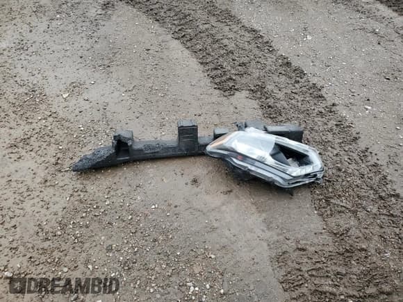 ✅ 2014 Nissan Rogue SL • VIN: 5N1AT2MT1EC765697 • Lot: 85543565. Listed on Copart with 132,554 mi. Free auction sales archive from the USA and detailed vehicle history report at DreamBid. Image 13.