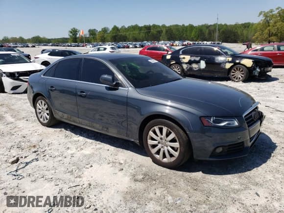 ✅ 2010 Audi A4 Premium Plus • VIN: WAUEFAFL8AN041330 • Лот: 52596195. Опубликован ранее на Copart с пробегом 101 305 миль. Бесплатный доступ к архиву аукционных продаж из США и подробный отчёт об истории автомобиля на DreamBid. Изображение 4.