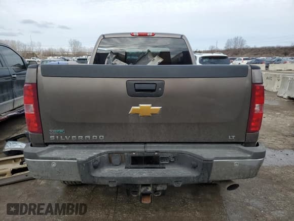 ✅ 2012 Chevrolet Silverado 2500HD LT • VIN: 1GC2KXCG9CZ243133 • Lot: 89163325. Wystawiony na Copart z przebiegiem 217 644 mil. Bezpłatny archiwum sprzedaży aukcyjnych z USA i szczegółowy raport historii pojazdu na DreamBid. Zdjęcie 6.