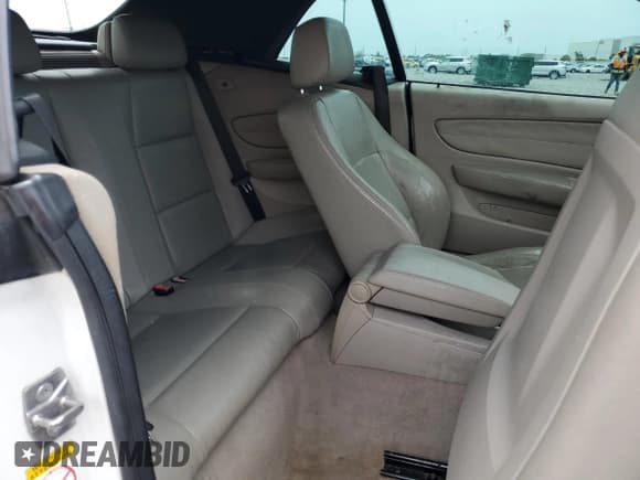 ✅ 2009 BMW 1 Series 135i • VIN: WBAUN93519VK40752 • Лот: 62891365. Опубликован ранее на Copart с пробегом 147 325 миль. Бесплатный доступ к архиву аукционных продаж из США и подробный отчёт об истории автомобиля на DreamBid. Изображение 10.