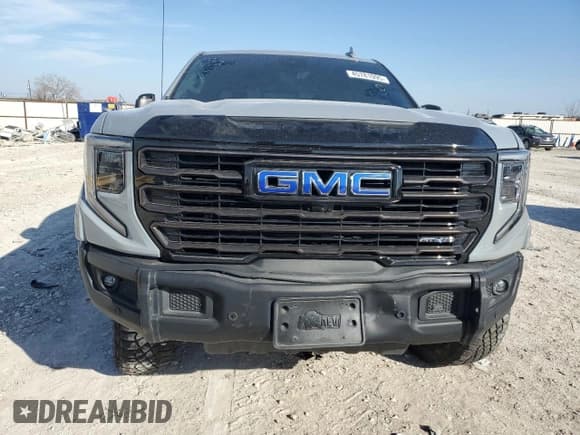 ✅ 2024 GMC Sierra 1500 AT4X • VIN: 3GTUUFE89RG304606 • Лот: 45781095. Опубликован ранее на Copart с пробегом 27 140 миль. Бесплатный доступ к архиву аукционных продаж из США и подробный отчёт об истории автомобиля на DreamBid. Изображение 5.