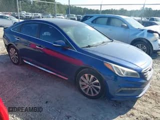 ✅ 2016 Hyundai Sonata Limited • VIN: 5NPE34AF8GH388793 • Lot: 43216767. Wystawiony na IAAI z przebiegiem 161 329 mil. Bezpłatny archiwum sprzedaży aukcyjnych z USA i szczegółowy raport historii pojazdu na DreamBid. Zdjęcie 1.