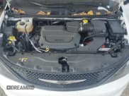 ✅ 2022 Chrysler Voyager LX • VIN: 2C4RC1CG7NR215529 • Lot: 80651225. Listed on Copart with 70,684 mi. Free auction sales archive from the USA and detailed vehicle history report at DreamBid. Image 12.