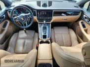 ✅ 2021 Porsche Macan • VIN: WP1AA2A54MLB00970 • Lot: 85162035. Wystawiony na Copart z przebiegiem 50 478 mil. Bezpłatny archiwum sprzedaży aukcyjnych z USA i szczegółowy raport historii pojazdu na DreamBid. Zdjęcie 8.